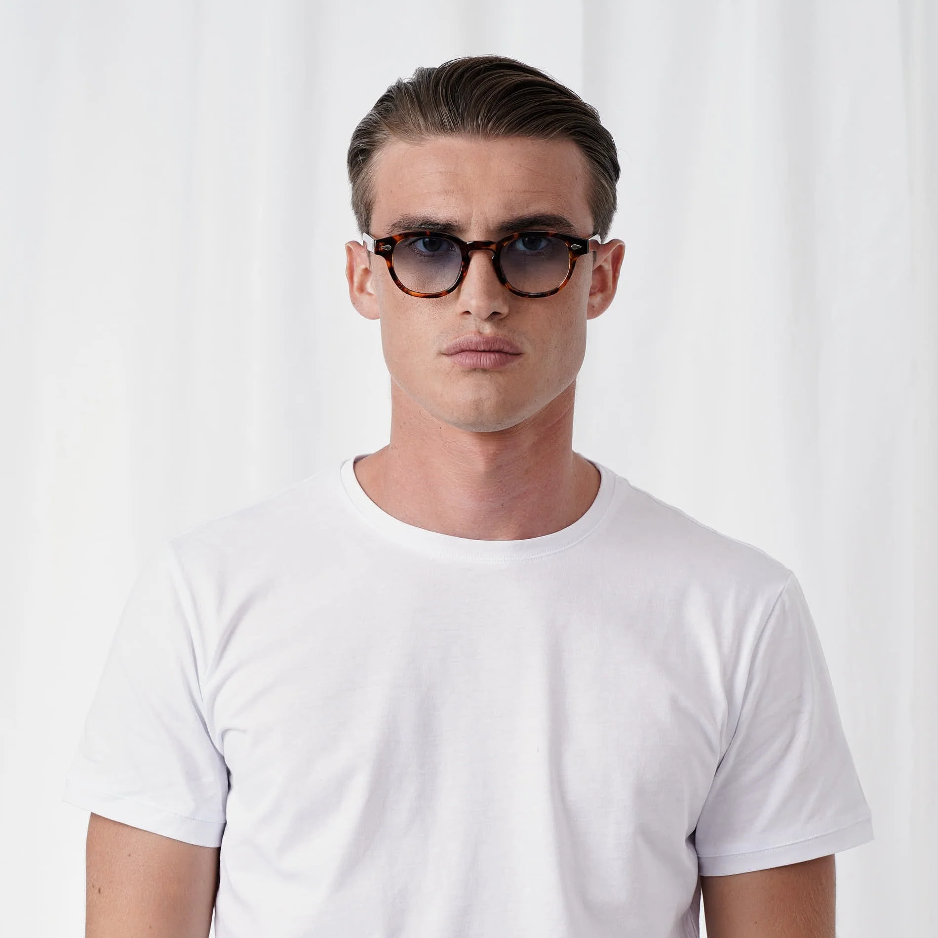 JOHNNY TORTOISE - Image 3