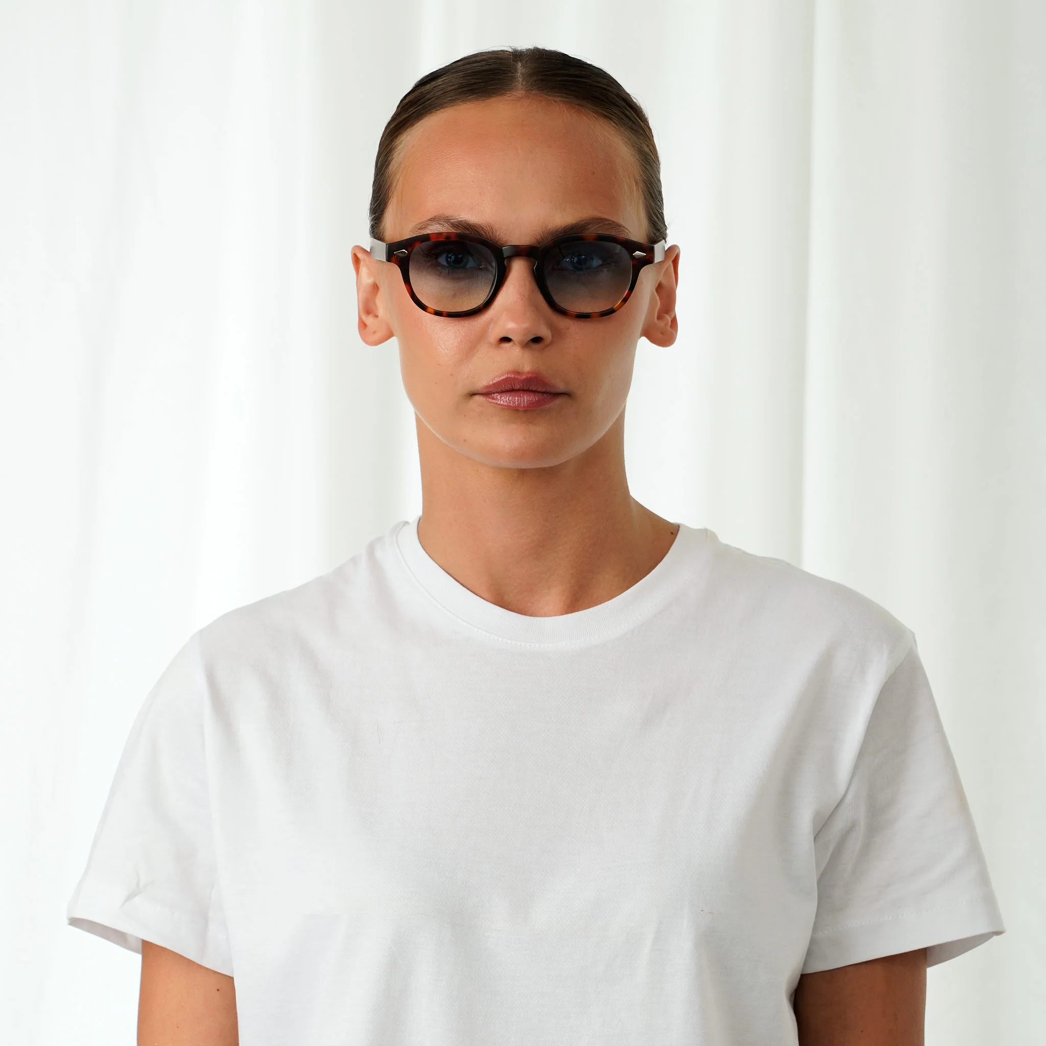 JOHNNY TORTOISE - Image 8